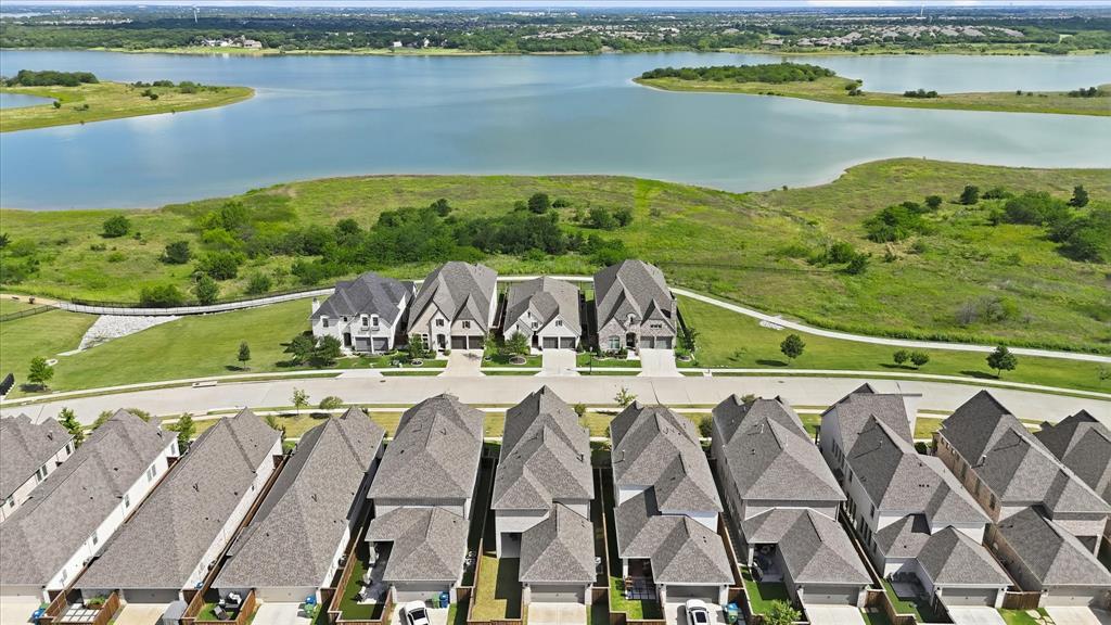 Westbury Tribute Ph 4 - Residential