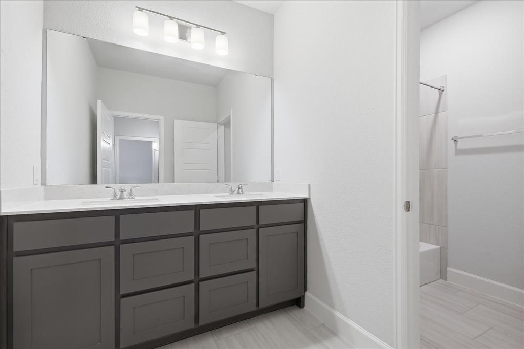 Westbury Tribute Ph 4 - Residential