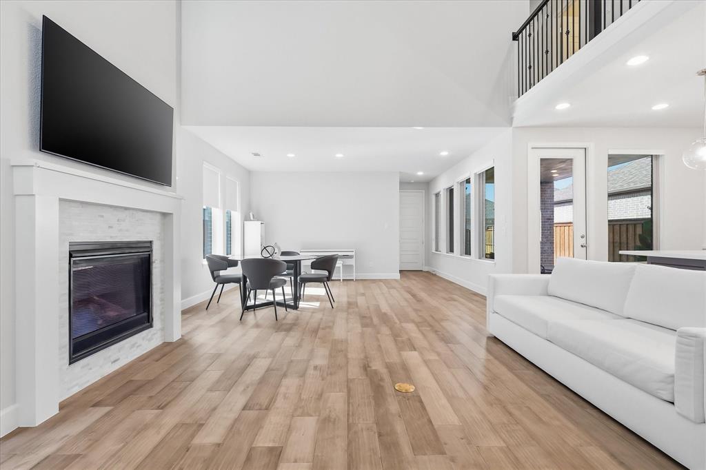 Westbury Tribute Ph 4 - Residential