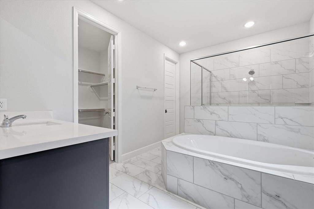Westbury Tribute Ph 4 - Residential