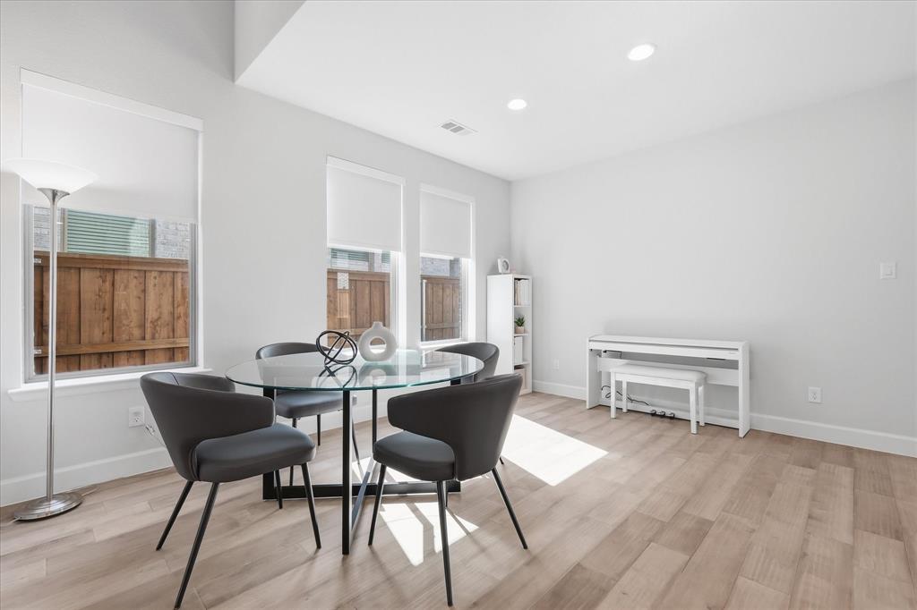 Westbury Tribute Ph 4 - Residential