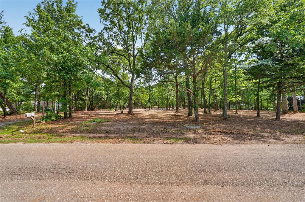tall oak estates - Land