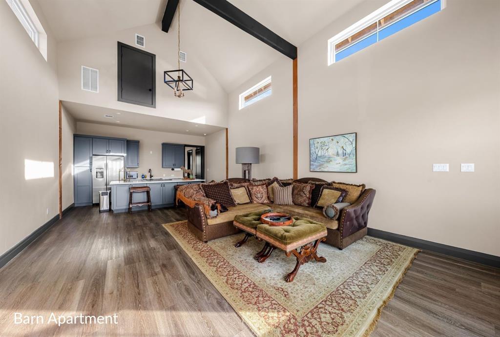 Lake Travis 05 - Residential