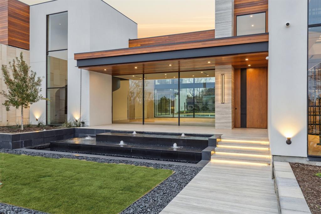 ROXBURY PARK - Residential