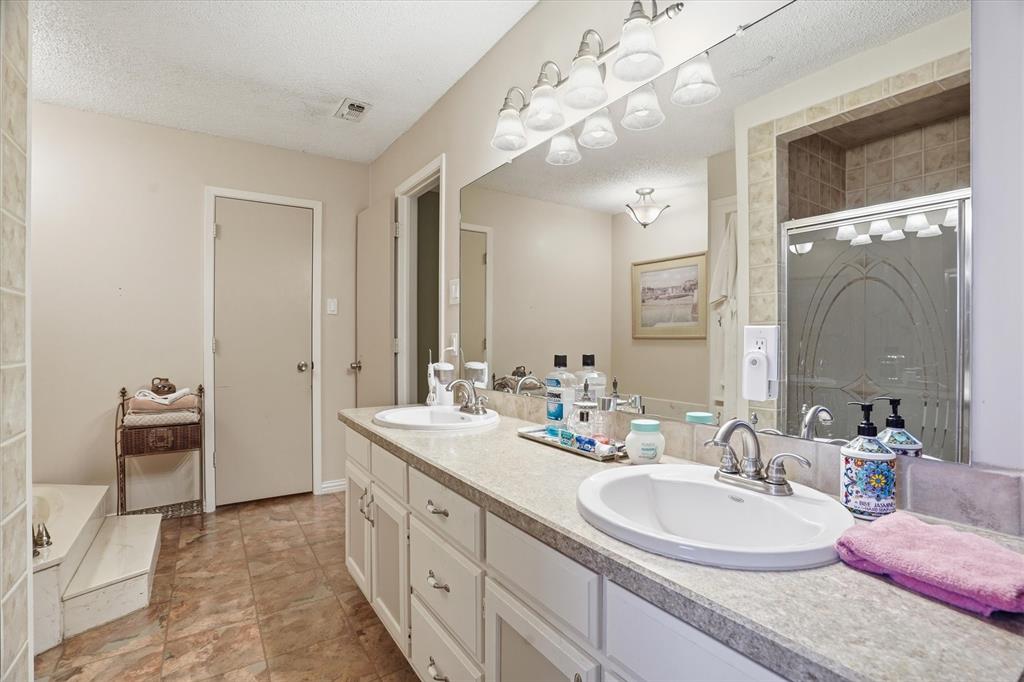 Lake Country Estates - Residential