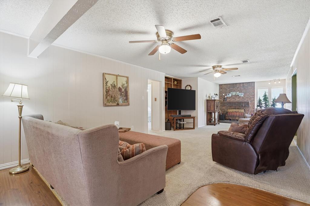 Lake Country Estates - Residential