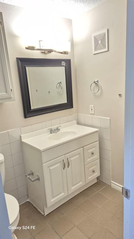 Hemlock At Park Lane Condos - Residential