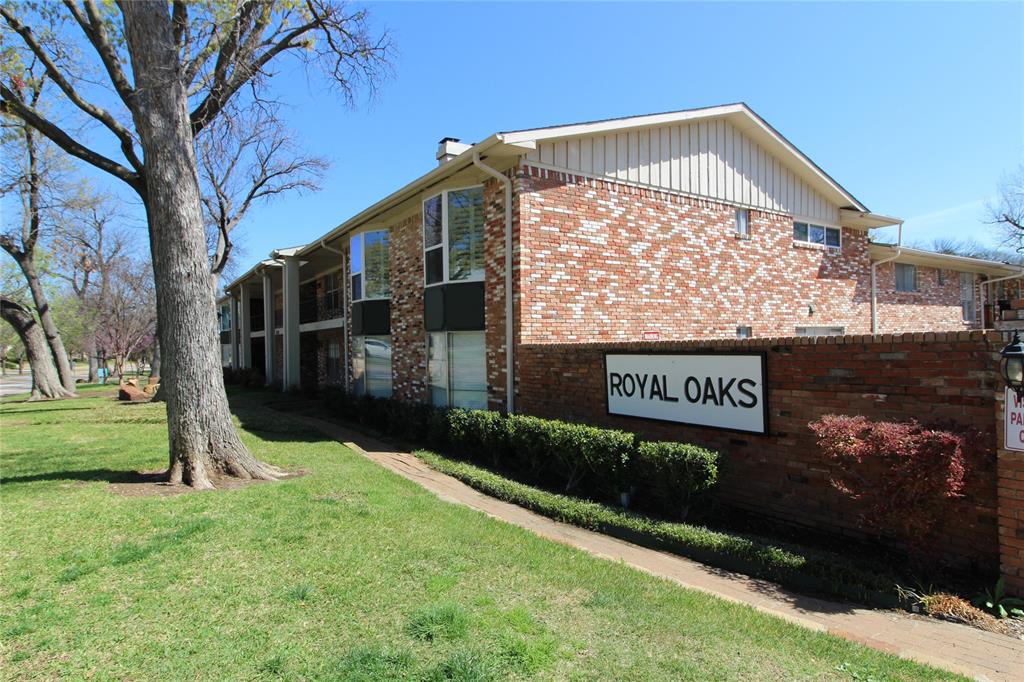 Royal Oaks Condos Bldg A - Residential