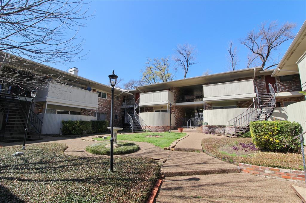 Royal Oaks Condos Bldg A - Residential