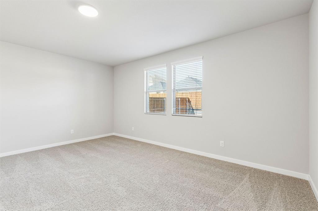 Lone Oak - Residential