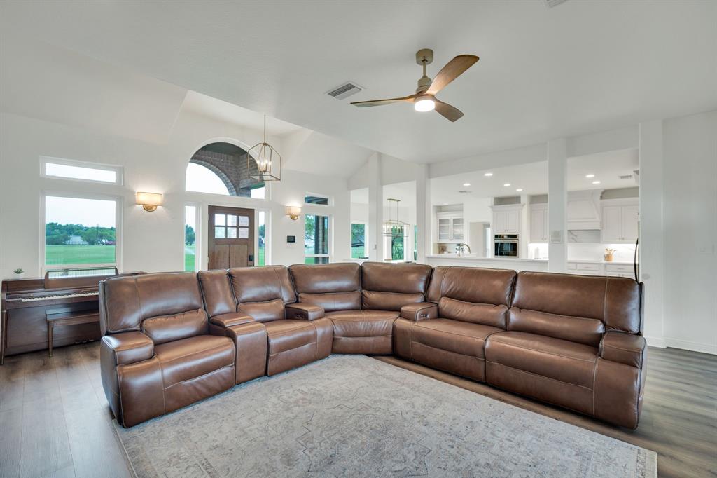 Shadow Valley Estates - Residential