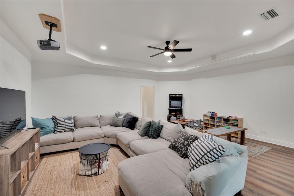 Shadow Valley Estates - Residential