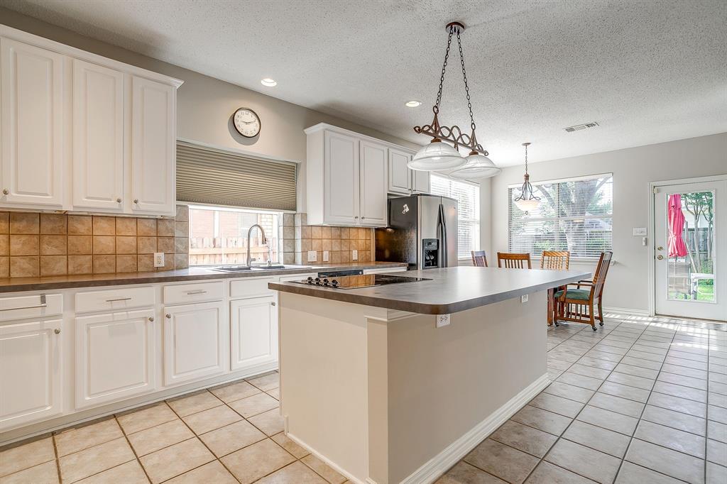 Hulen Bend Estates Add - Residential