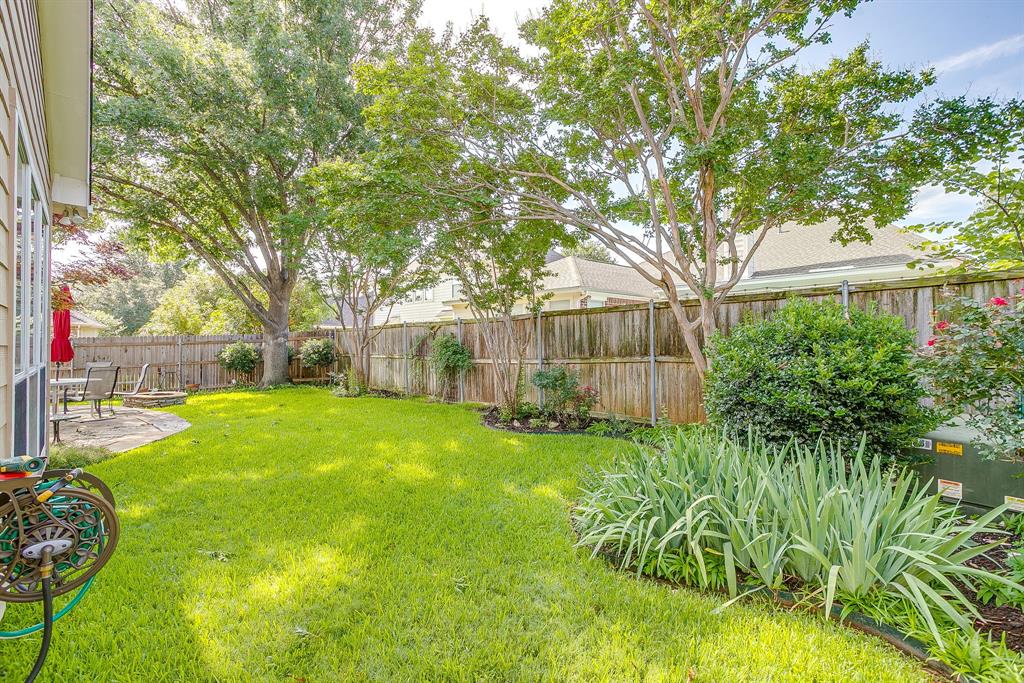 Hulen Bend Estates Add - Residential