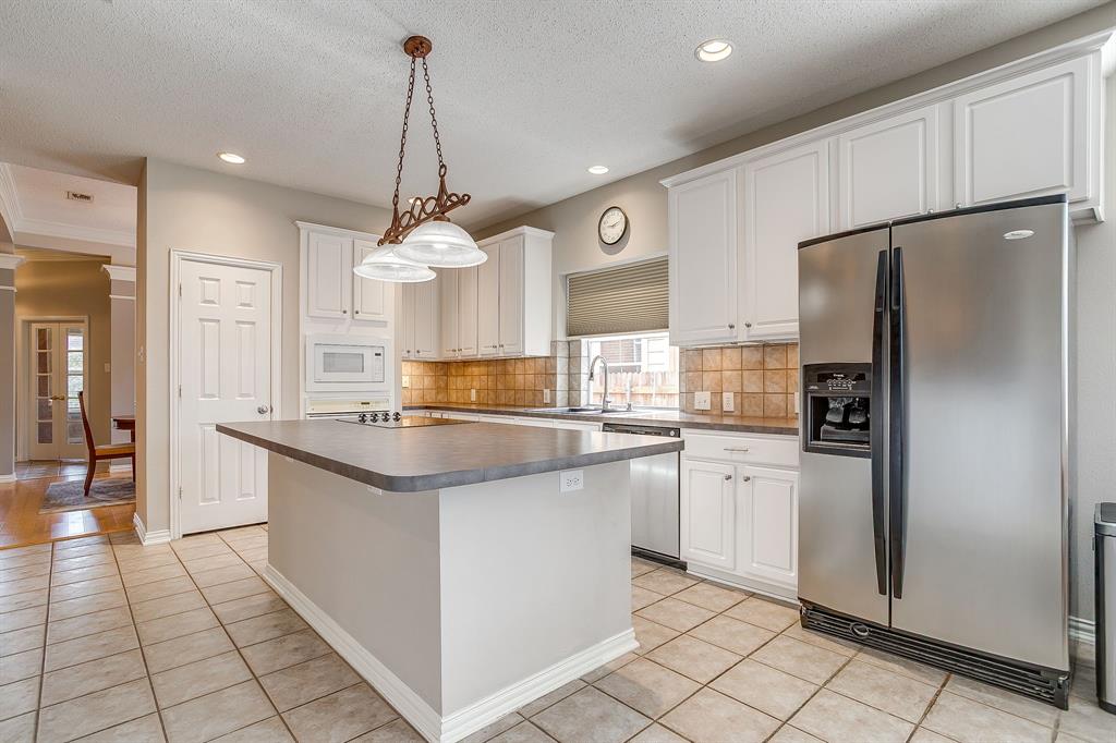 Hulen Bend Estates Add - Residential