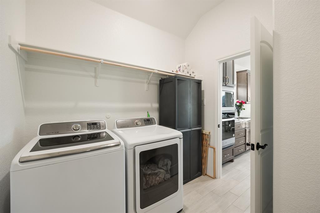 BELLE MEADOWS PH IV - Residential