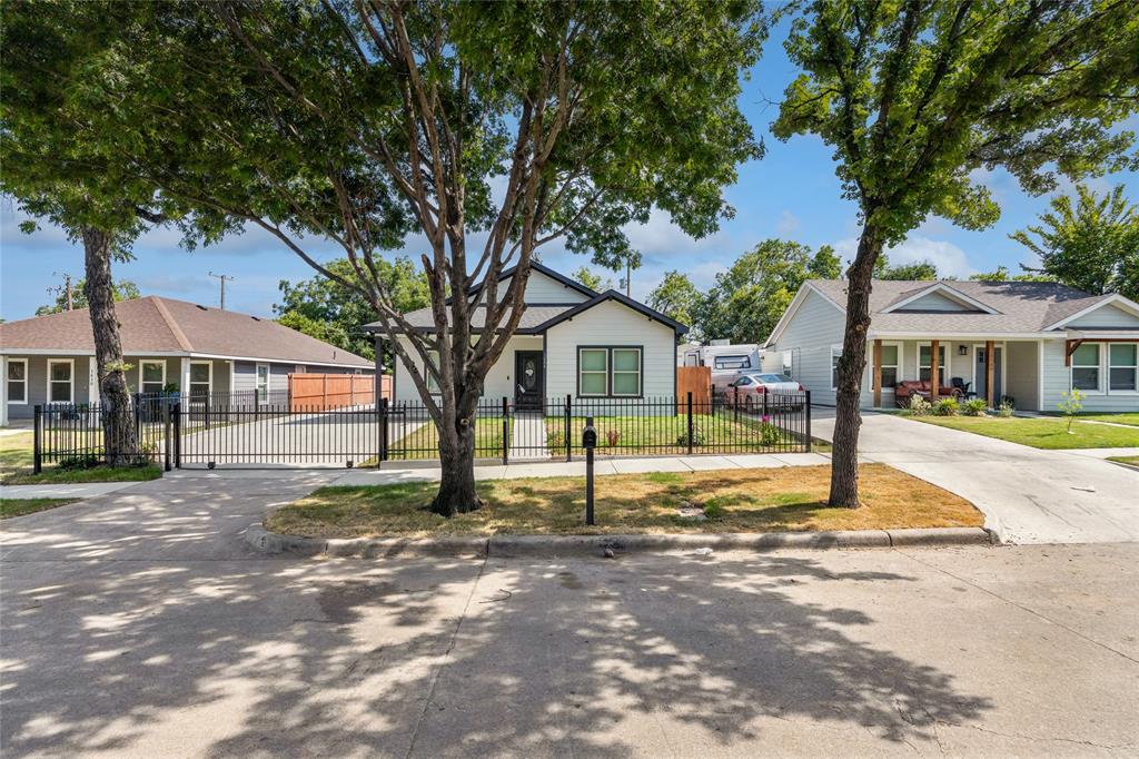 Ideally located just minutes from Downtown Fort Worth and the Historical and Medical District. This beautifully crafted 3-bedroom, 2-bath residence seamlessly blends modern design with everyday functionality. Thoughtfully designed with an open-concept floor plan, soaring ceilings, and abundant natural light. The home offers a bright and welcoming atmosphere throughout.

At the heart of the home, the chef-inspired kitchen showcases elegant quartz countertops, custom cabinetry, stainless steel appliances, and an oversized island that serves as the perfect gathering space for entertaining and daily living. The spacious living and dining areas flow effortlessly, creating an ideal setting for both relaxation and hosting guests.

The primary suite provides a serene retreat, featuring a luxurious  bathroom designed for comfort and relaxation. Two additional bedrooms offer flexibility for family, guests, or a home office.

Step outside to a generously sized backyard with endless possibilities for outdoor entertaining, gardening, or creating your own personal oasis. Combining contemporary style, quality finishes, and a prime location near Fort Worth's dining, entertainment, and healthcare hubs, this exceptional home offers the perfect balance of comfort, convenience, and sophistication. There is no survey; if one is required, it will be at the buyer's cost.