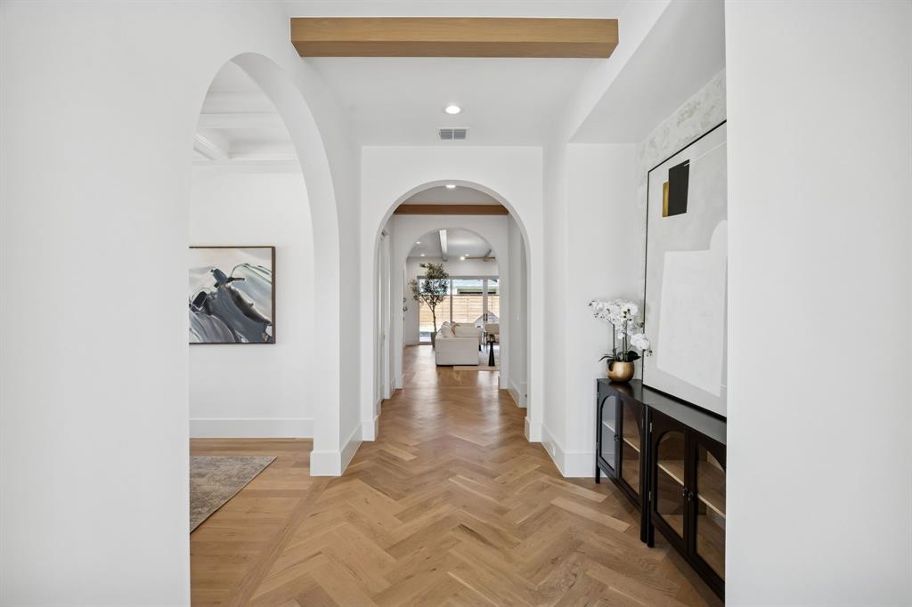 NORTH DAVILLA DRIVE ESTATES - Residential