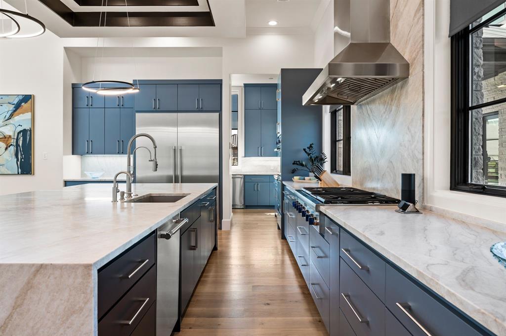 Oak Alley - Residential