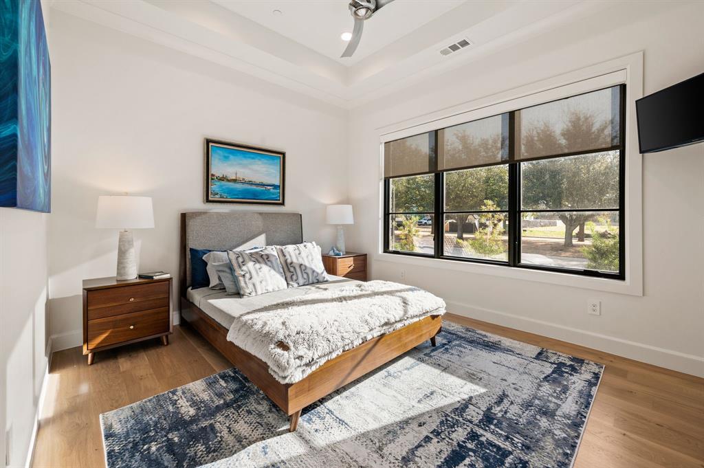 Oak Alley - Residential