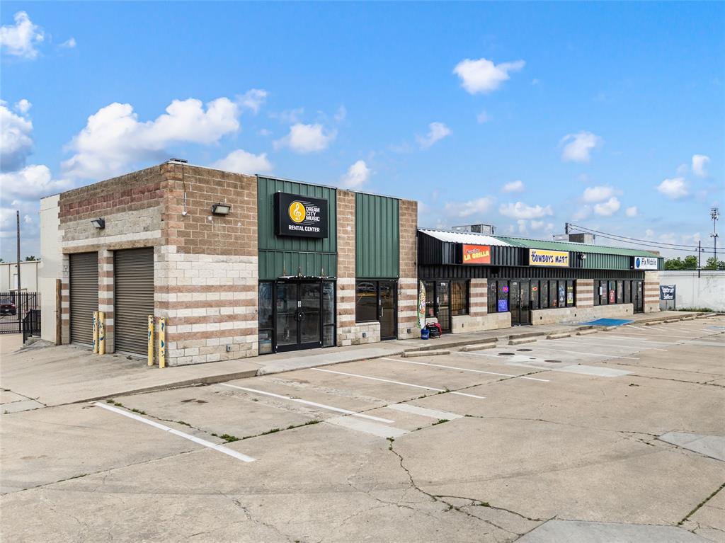 West Arlington - Commercial Sale