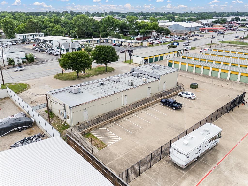 West Arlington - Commercial Sale
