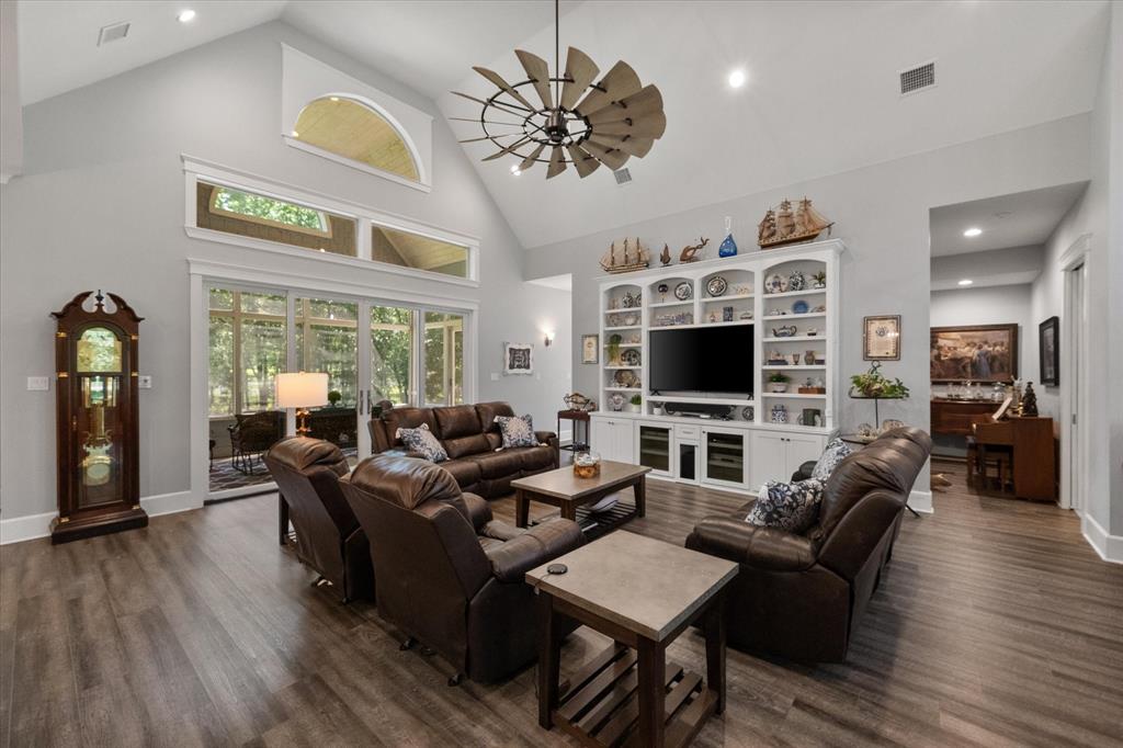 The Shores On Richland Chamb - Residential