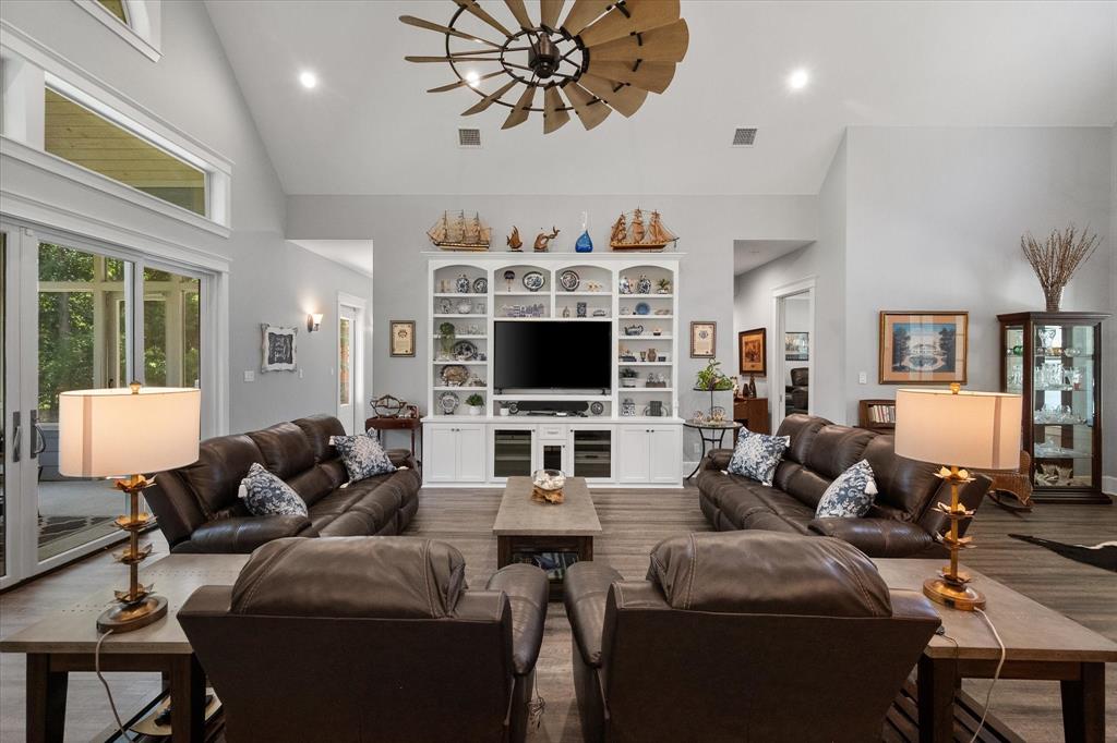The Shores On Richland Chamb - Residential