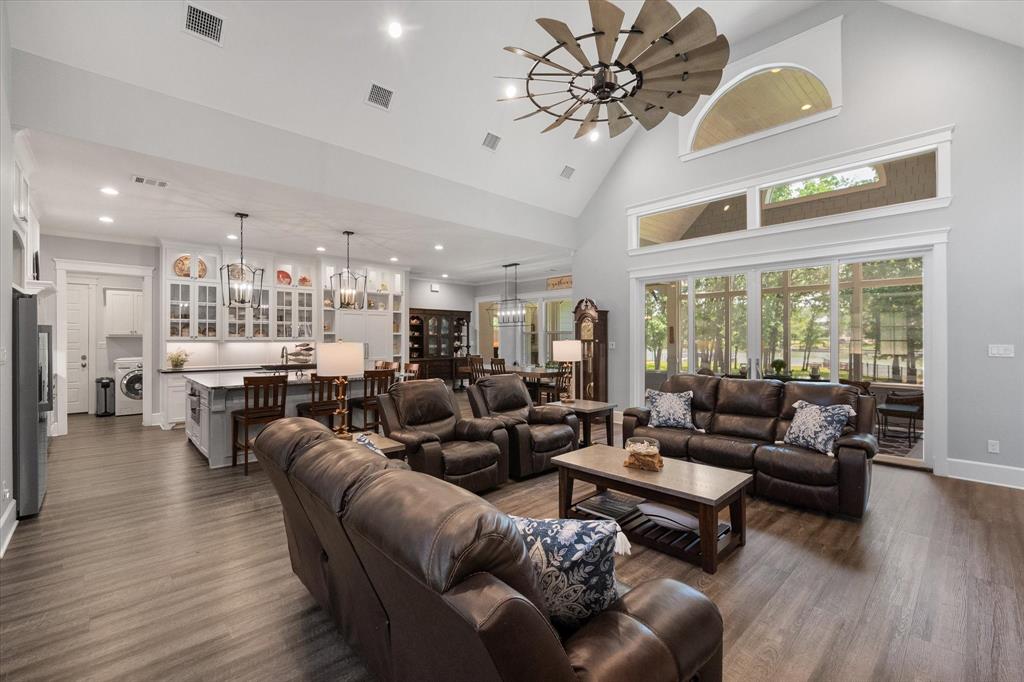 The Shores On Richland Chamb - Residential