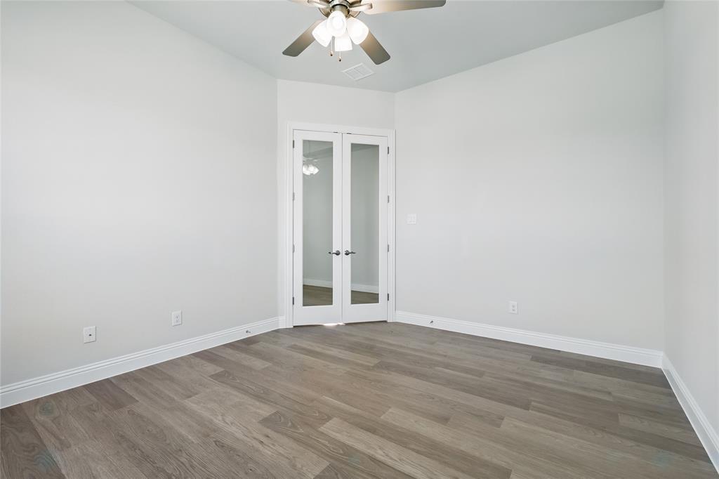 Lakeshore Bluffs - Residential