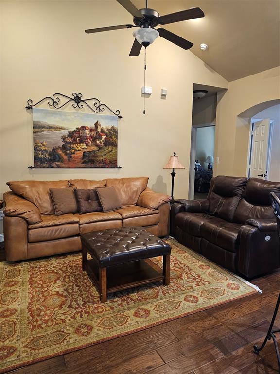 Country Lane Villas 1,2,3 - Residential