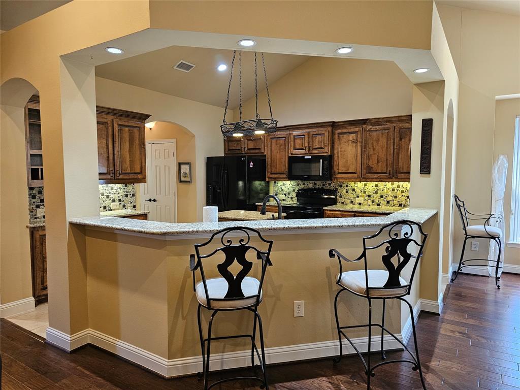 Country Lane Villas 1,2,3 - Residential