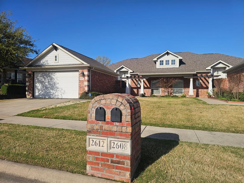 Country Lane Villas 1,2,3 - Residential