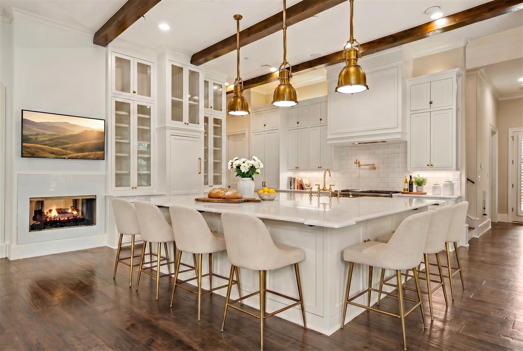 Castleton Manor - Residential