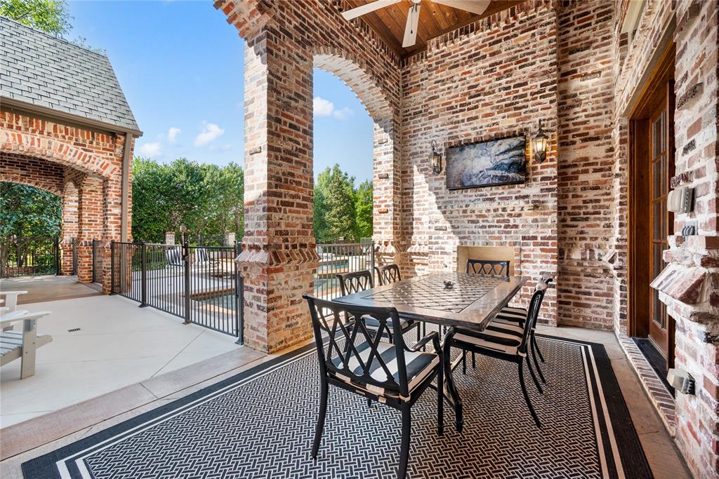Castleton Manor - Residential