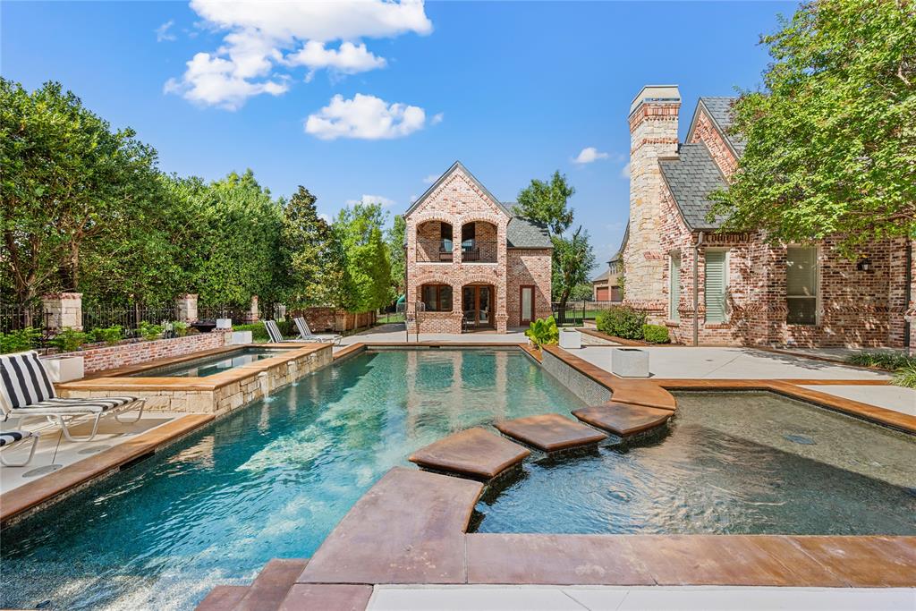 Castleton Manor - Residential