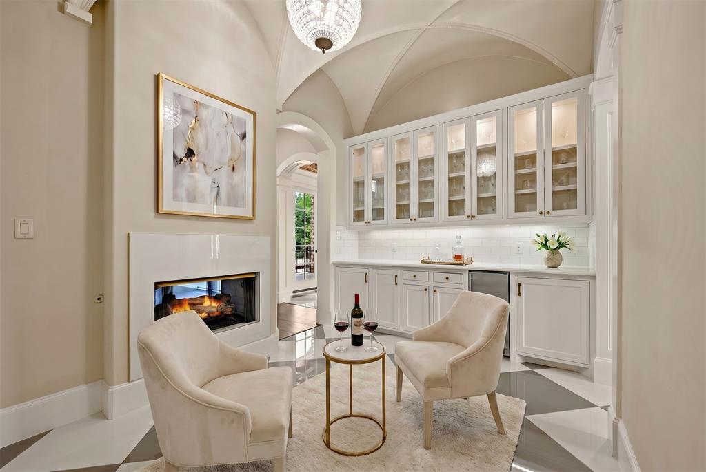 Castleton Manor - Residential