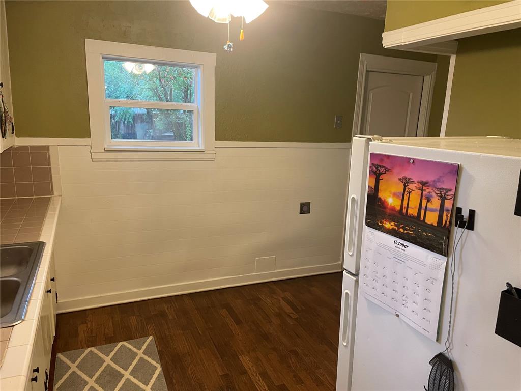 Trinity Heights Add 03 Cb 3688 - Residential Lease
