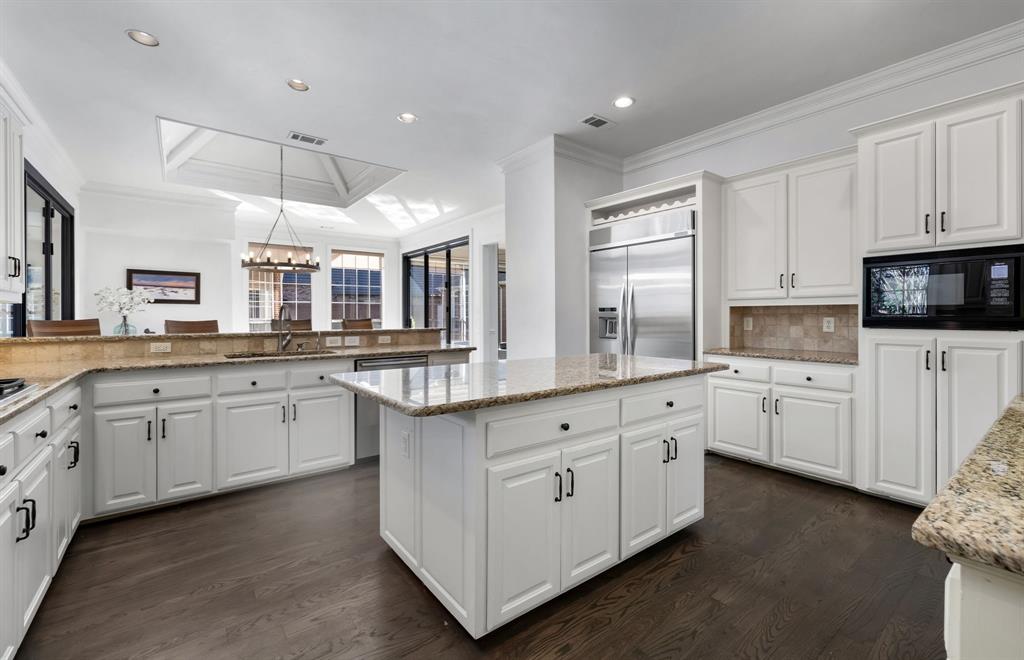 Willow Bend Lakes Ph Ix - Residential