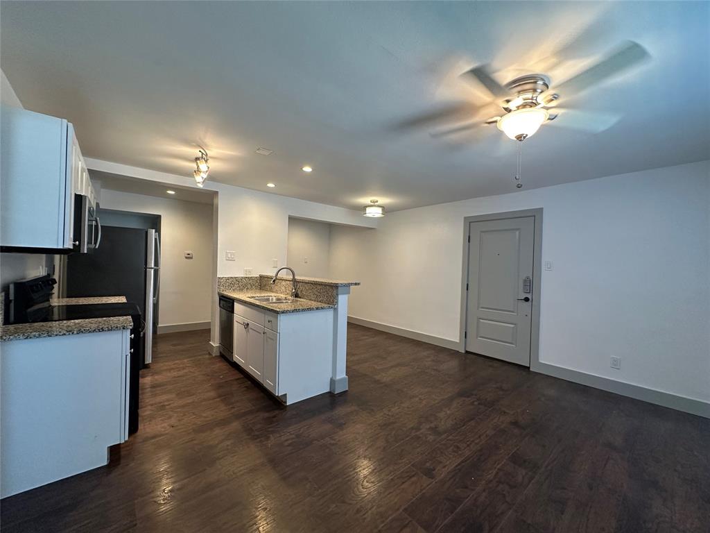 Boxtree Condo - Residential Lease