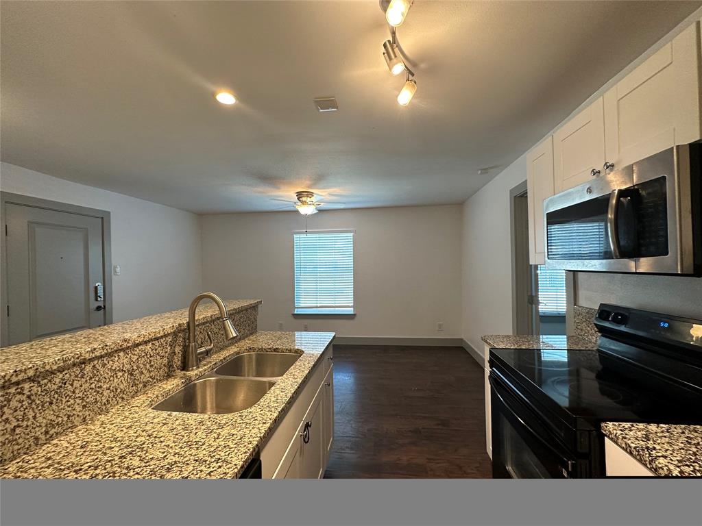 Boxtree Condo - Residential Lease