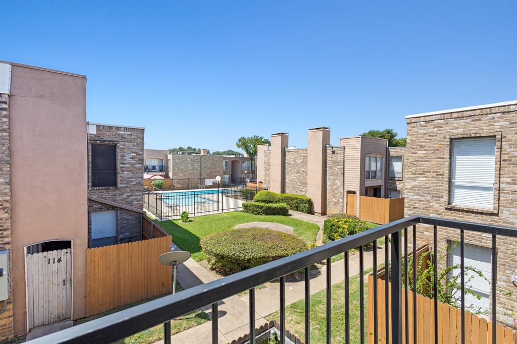 Woodhaven Condo - Residential