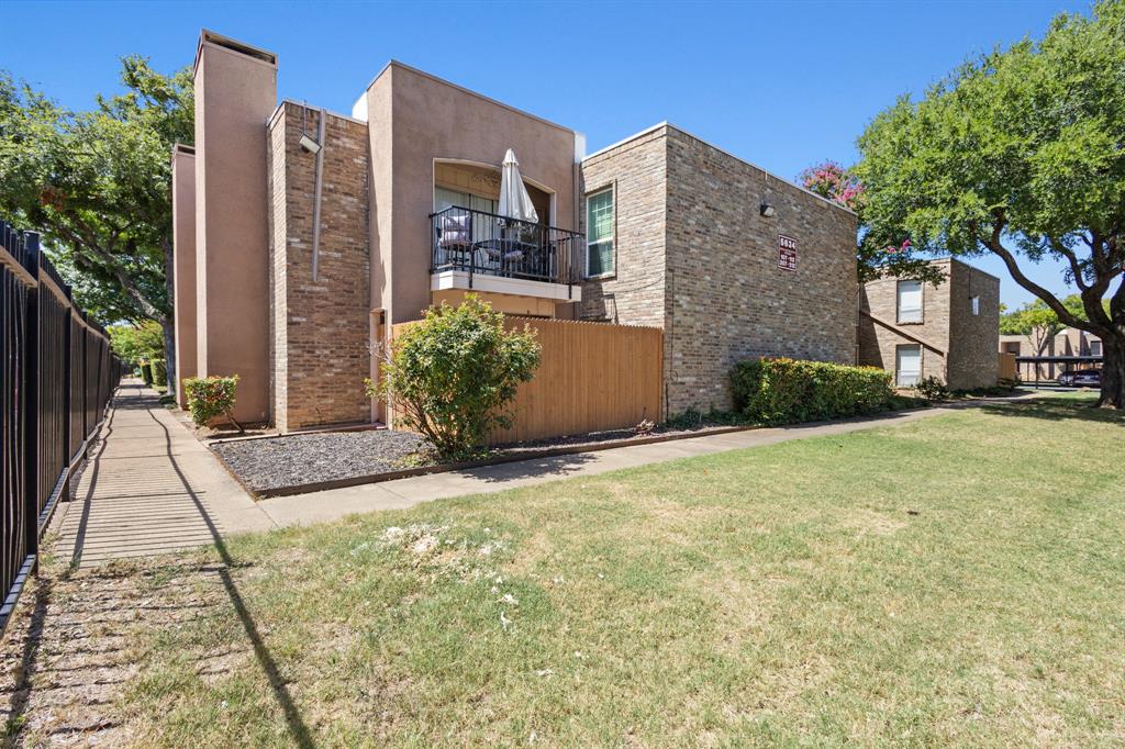 Woodhaven Condo - Residential