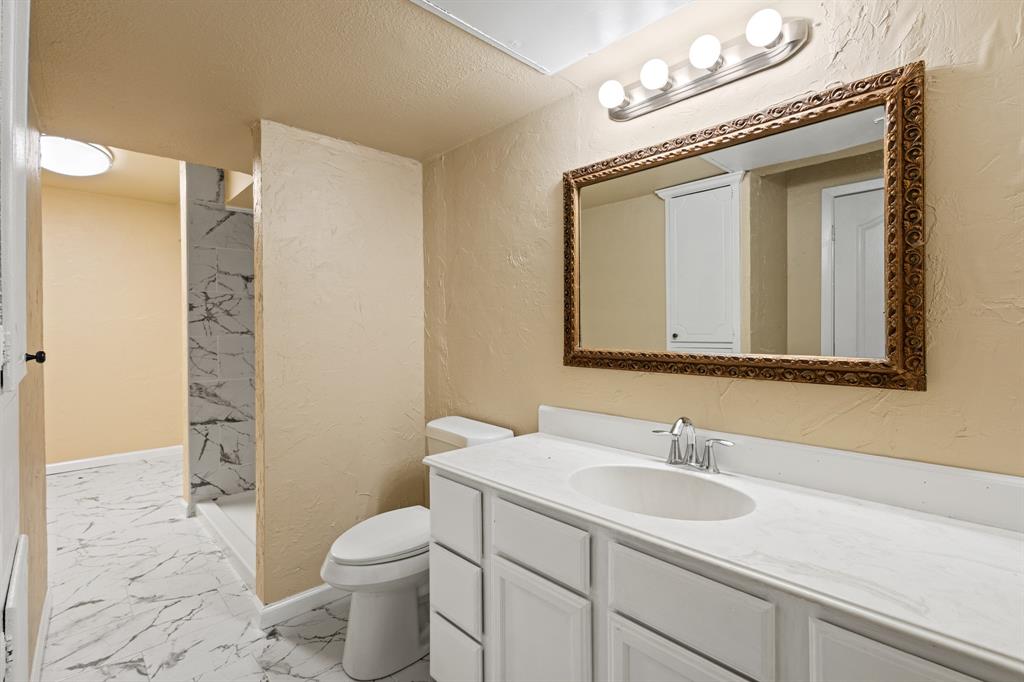 Woodhaven Condo - Residential