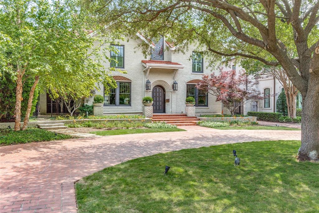 This Anton Korn exudes architectural quality and style. It was completely renovated and expanded in 2008 and fuses charm and character with modern conveniences and sophistication. Wonderful floor plan for entertaining and wine cellar in the basement.  Spacious master suite with office and balcony overlooking the backyard. Incredible outdoor entertaining with outdoor kitchen and fireplace leading to the pool. Separate guest quarters over the garage with private entry.