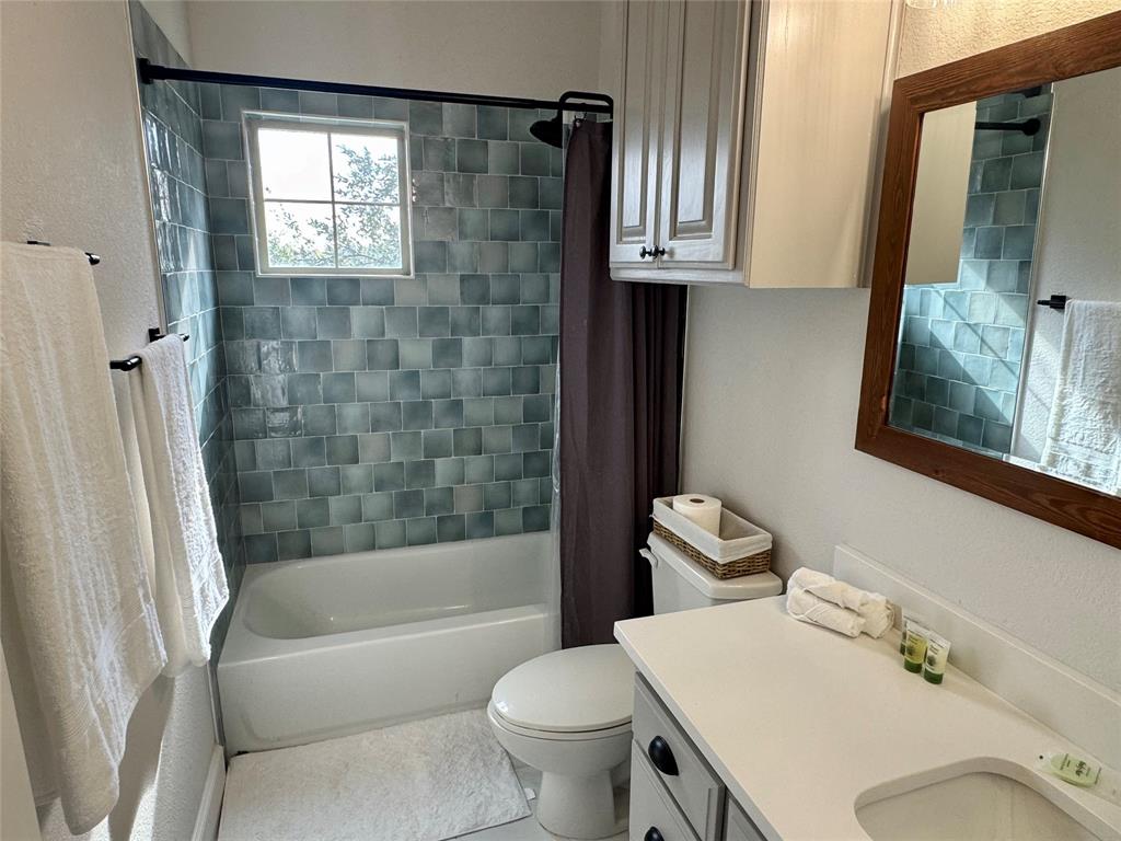 Queensborough Heights Add - Residential