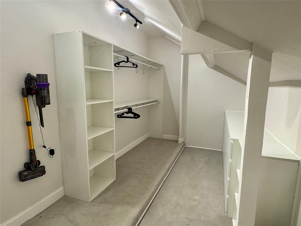 Queensborough Heights Add - Residential