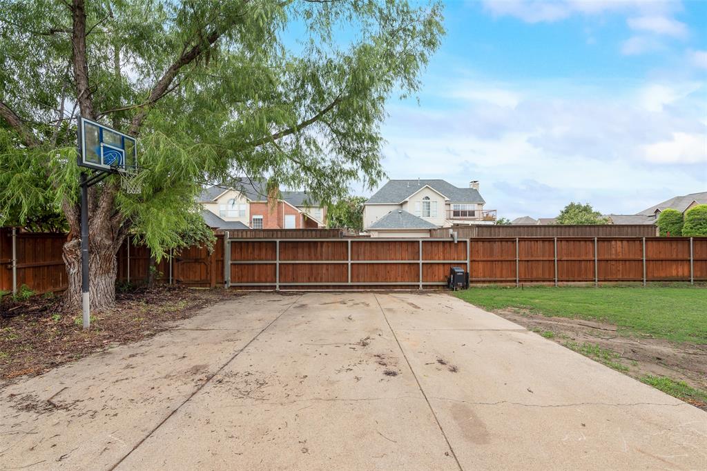 Riverchase Estates - Residential
