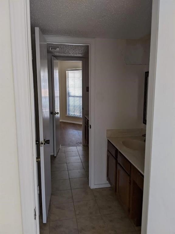 Townbluff Condo - Residential
