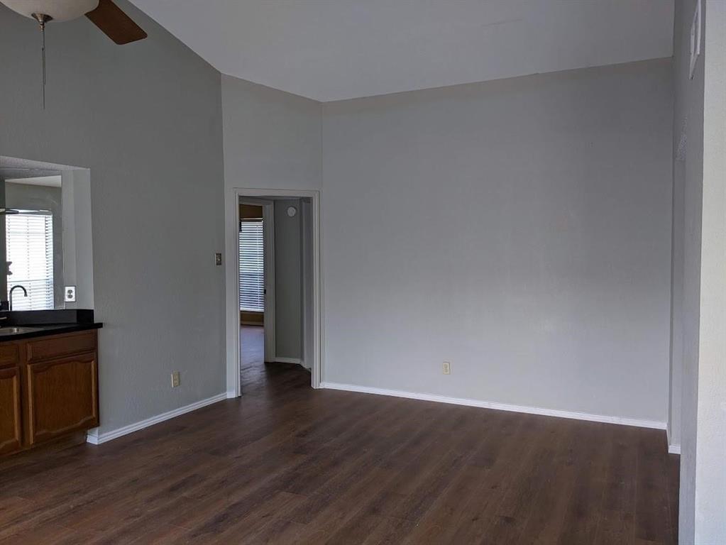 Townbluff Condo - Residential